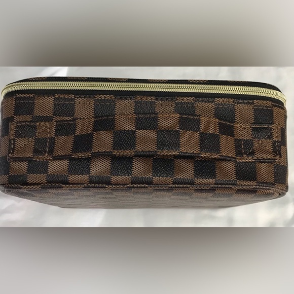 Wodkeis Brown Checkered Makeup Bag~Adjustable Compartments - Picture 3 of 7
